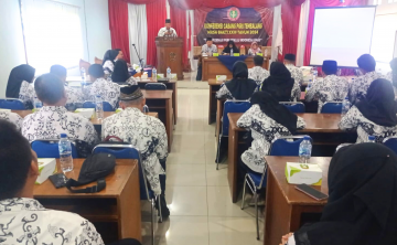 Rapat Besar PGRI Buru - Persatuan Guru Republik Indonesia Cabang Kabupaten Buru